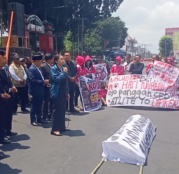 Elim Datangi DPRD hingga Kantor Wali Kota Blitar, Desak Kepastian Anggaran KONI